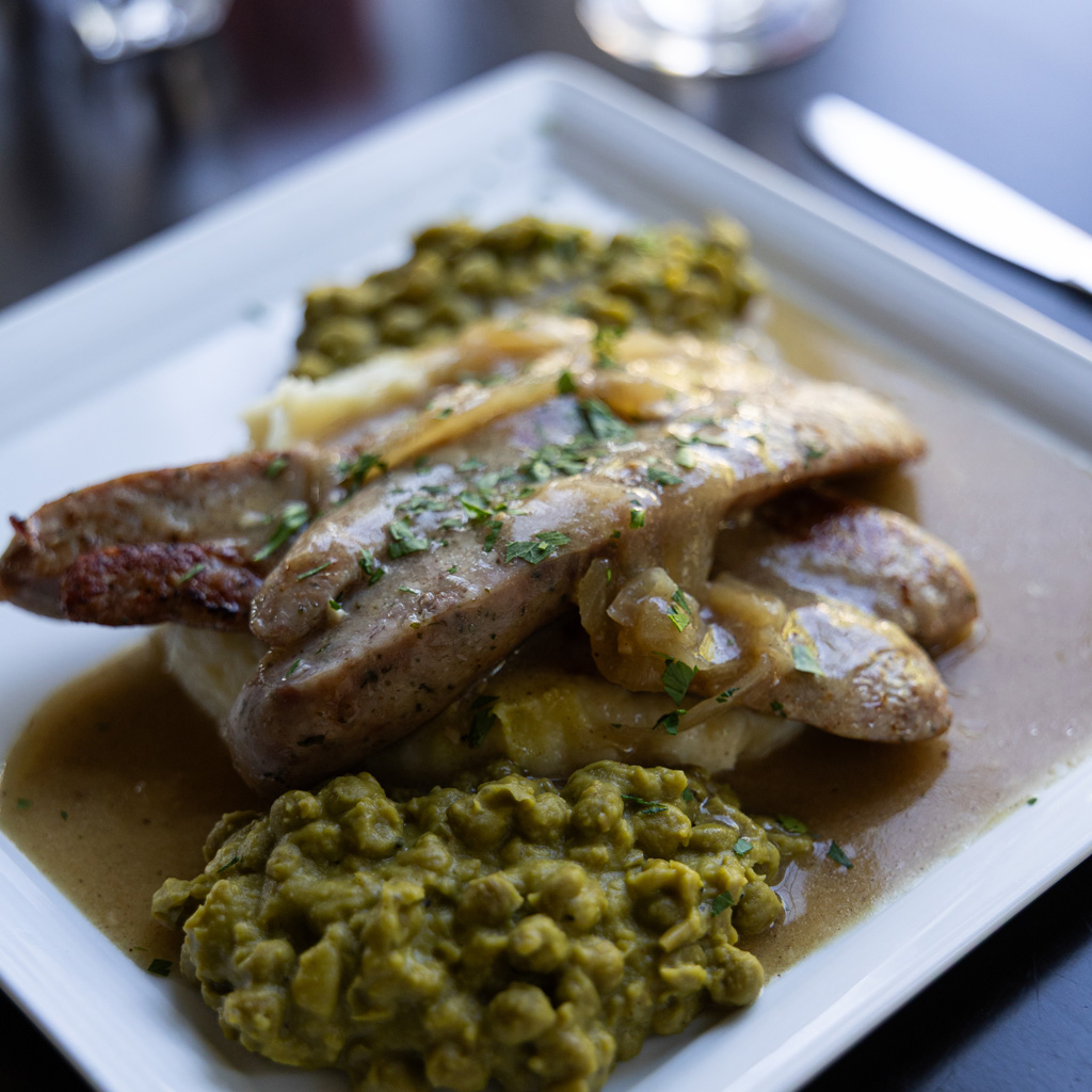 Marsh's Edge | Dining | A Night in Hogwarts | Bangers and Hash