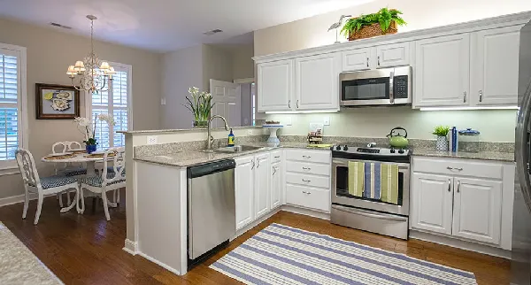 Marshs Edge St Simons Island | Cottage Home Kitchen 03