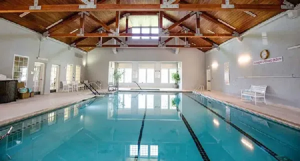 Marshs Edge St Simons Island | Clubhouse Pool 02
